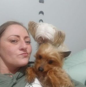 Meet your Posher, Candice